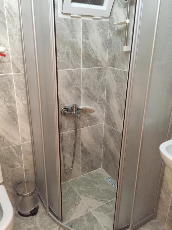 Goerkemli Hotel Istanbul Bagian luar foto